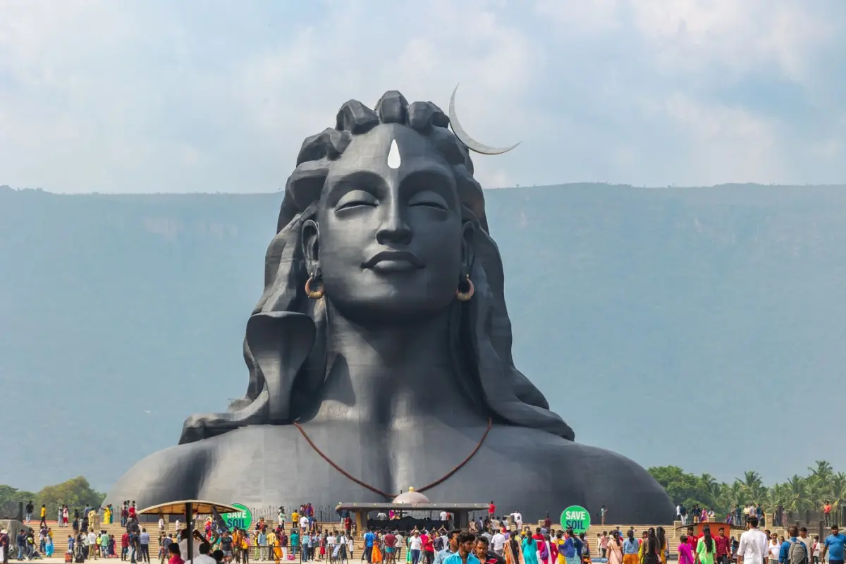 Adiyogi statue near Coimbatore